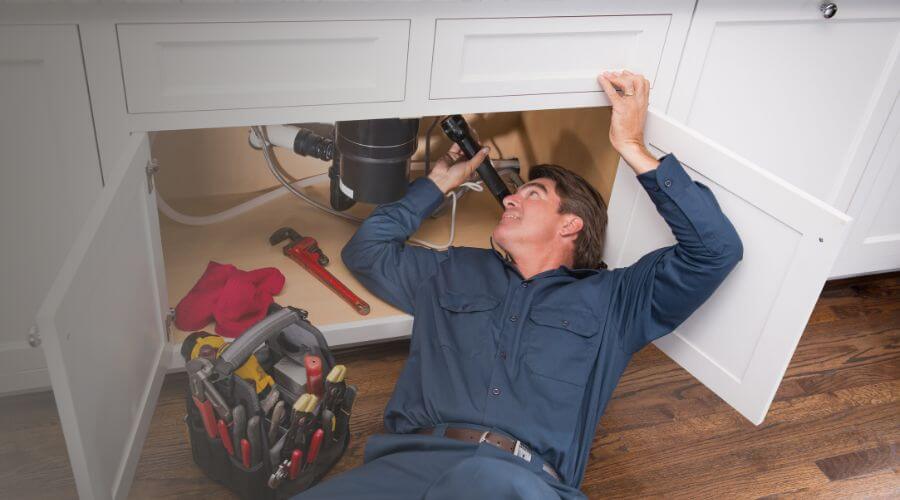 Professional Tankless Water Heater Installation in Aurora, IA